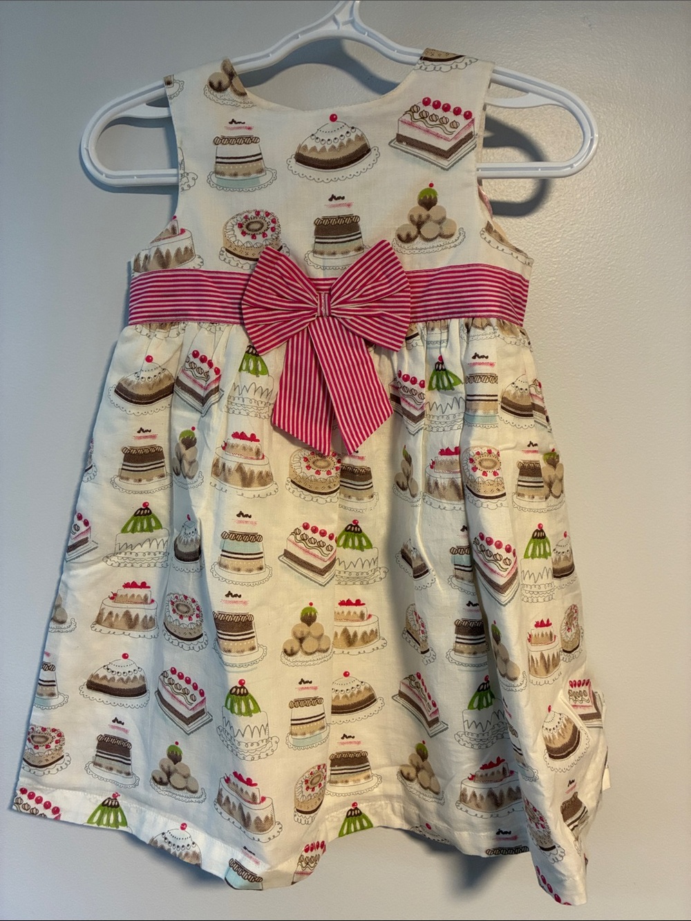 Chloe Cream Cake-Print Dress with Pink Striped Bow